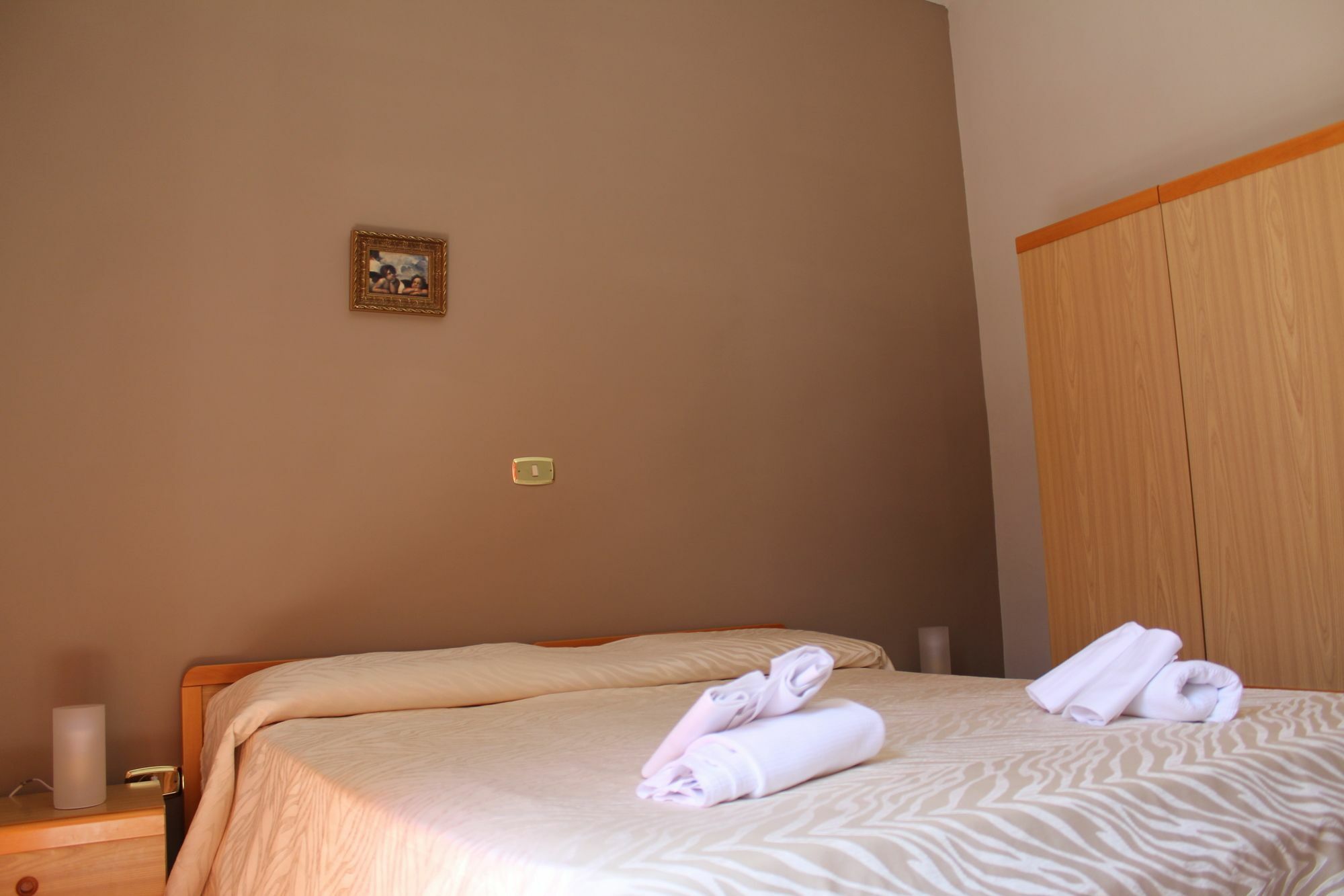 Hotel Il Santuario - Pompei 3*